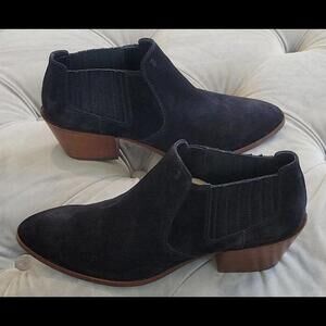 TOD'S Black Suede Low Block Heel Ankle Booties Boots Shoes Women's 39 9 $625